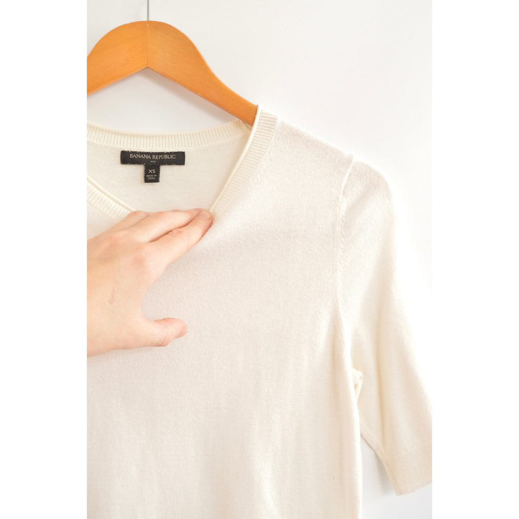 simple cream cotton knit sweater tee