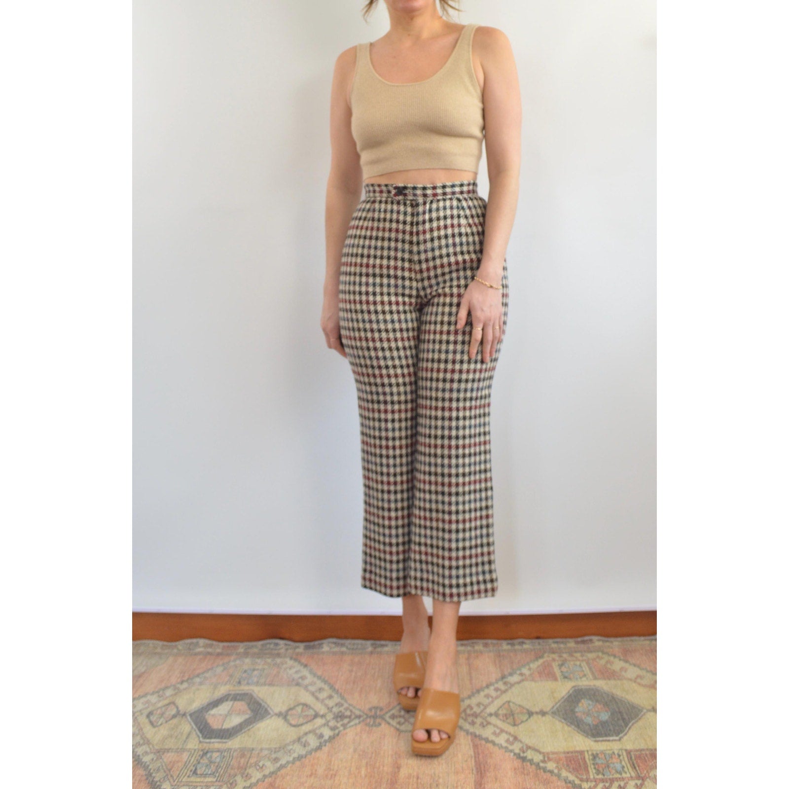 26 x 27 beige and black houndstooth wide leg wool pants
