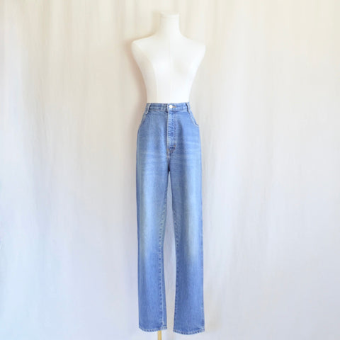 32 x 33 vintage high waisted long length gitano mid wash denim