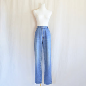 32 x 33 vintage high waisted long length gitano mid wash denim