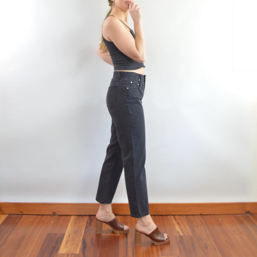 30 x 28 black tapered high waisted LA blues vintage denim