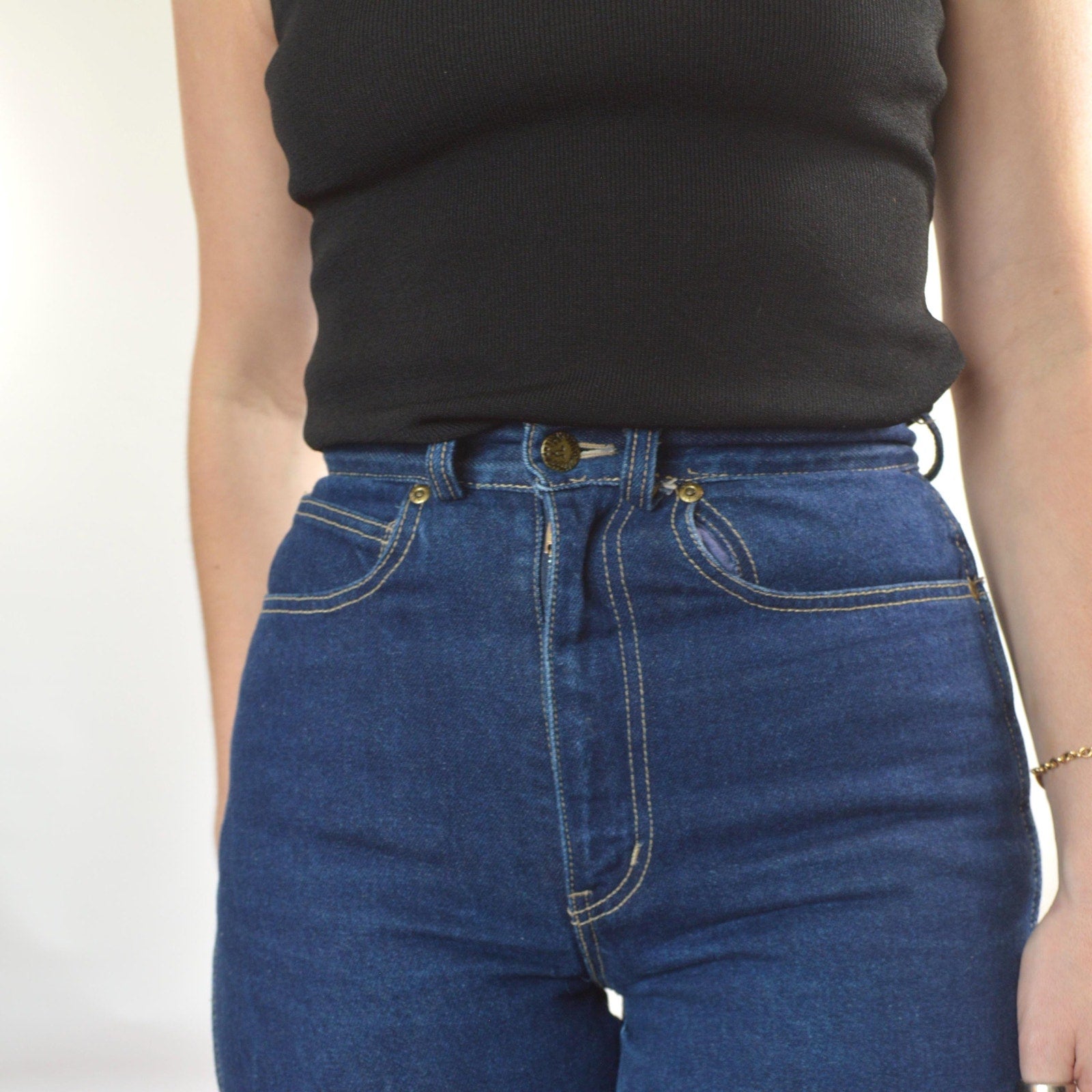 27 x 32.5 high rise dark wash straight wide leg vintage anne klein denim