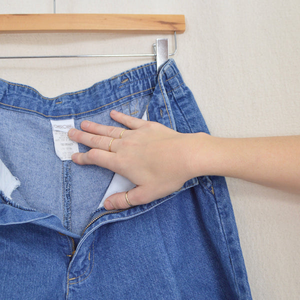 28 x 31 vintage tapered medium wash vintage cherokee denim pants with elastic waist