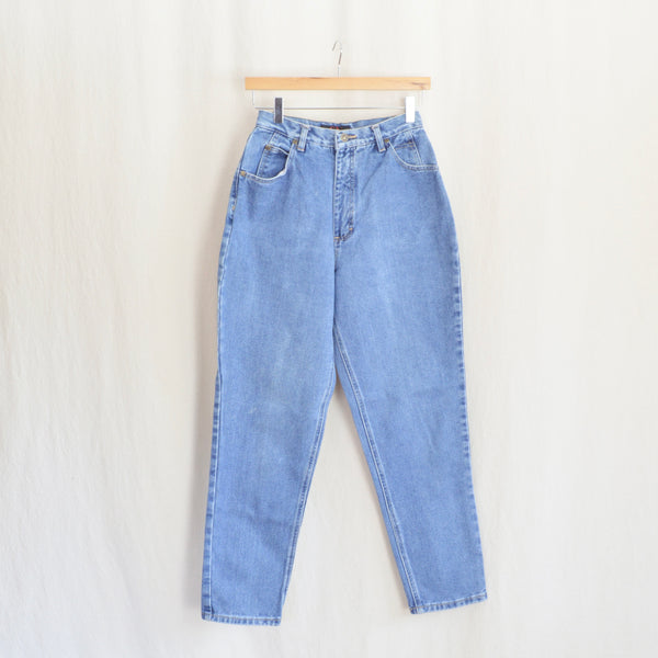 25 x 28.5 petite curvy fit super high rise vintage gloria vanderbilt tapered mid wash denim