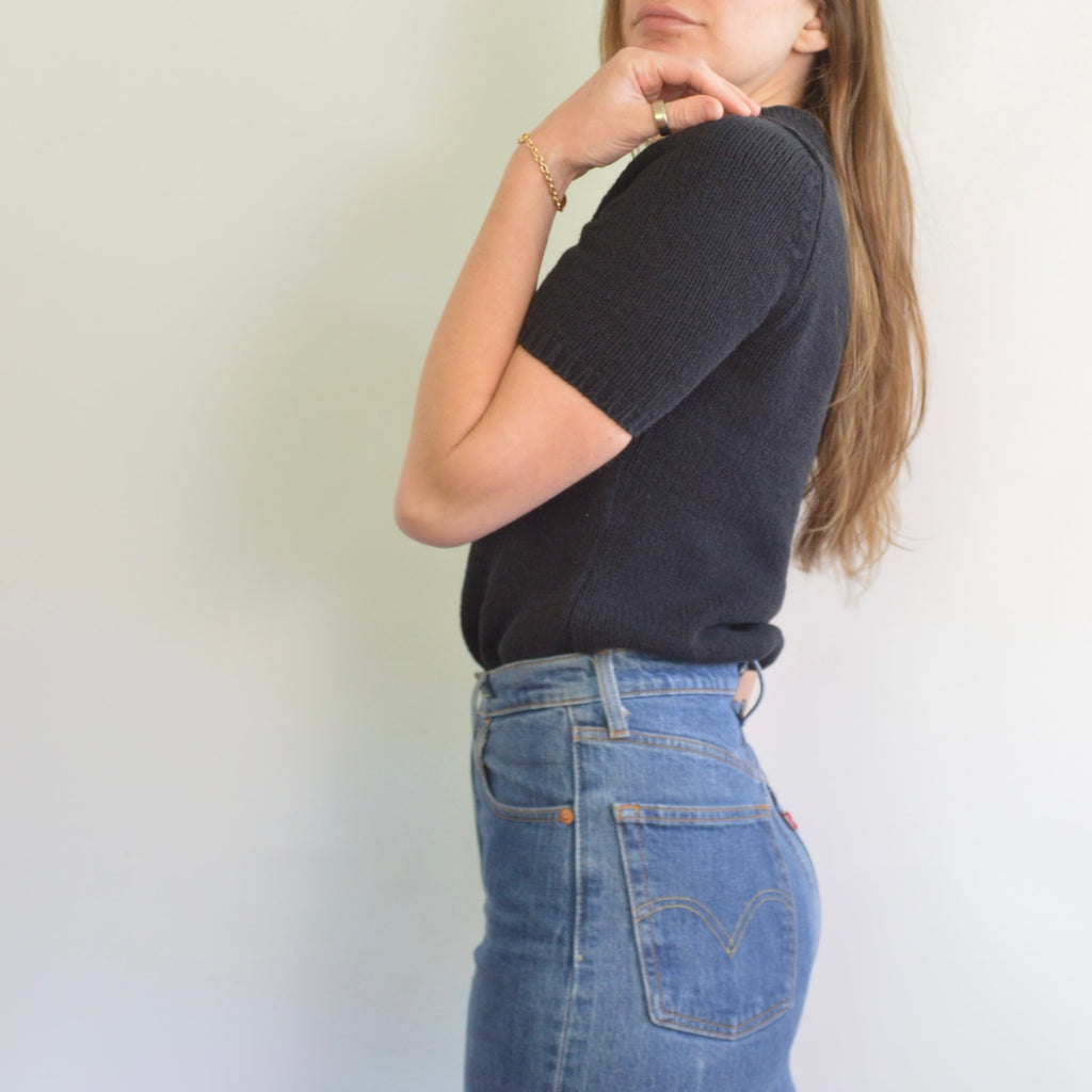 thick nubby knit black mock neck sweater tee