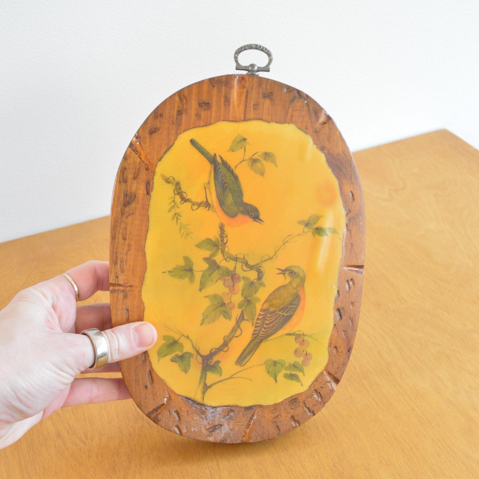 sweet little wooden bird wall piece