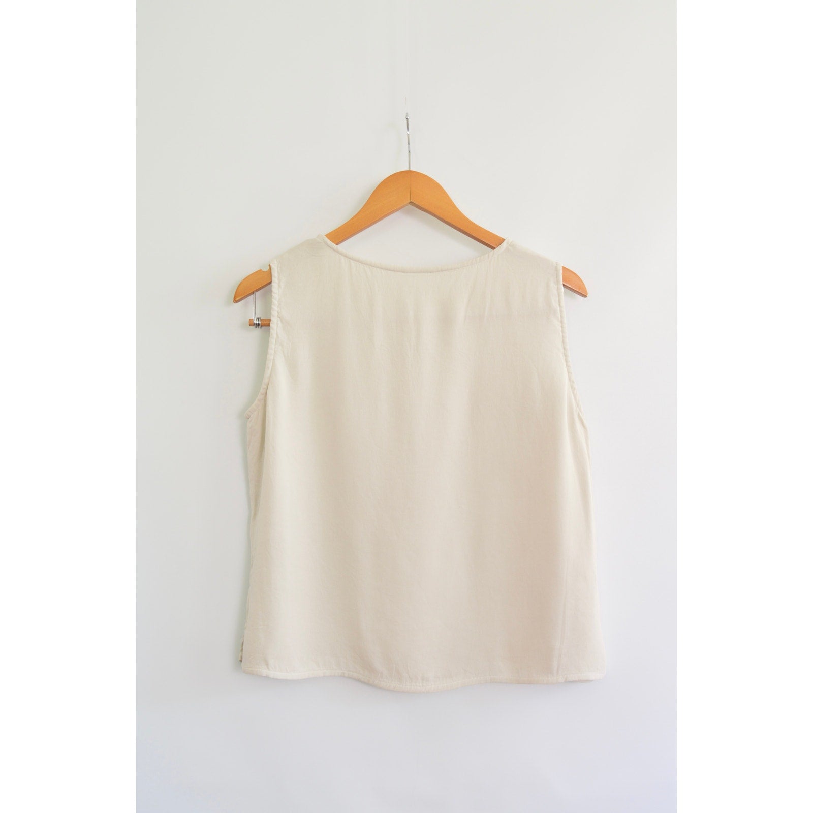 nice and thick slightly cropped ivory silk tank