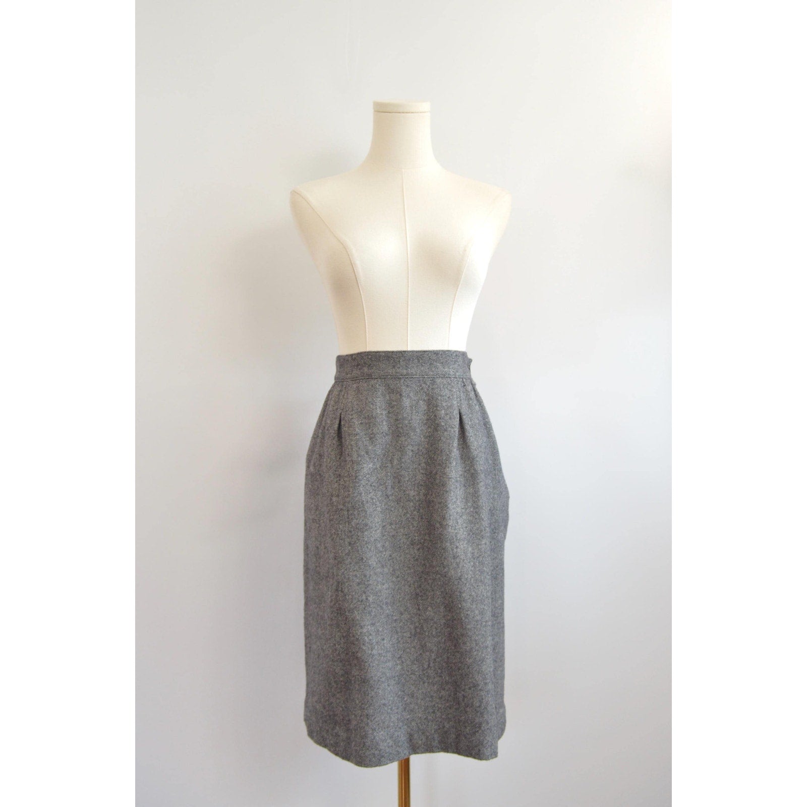 vintage black and white micro stripe pendleton wool skirt size 16