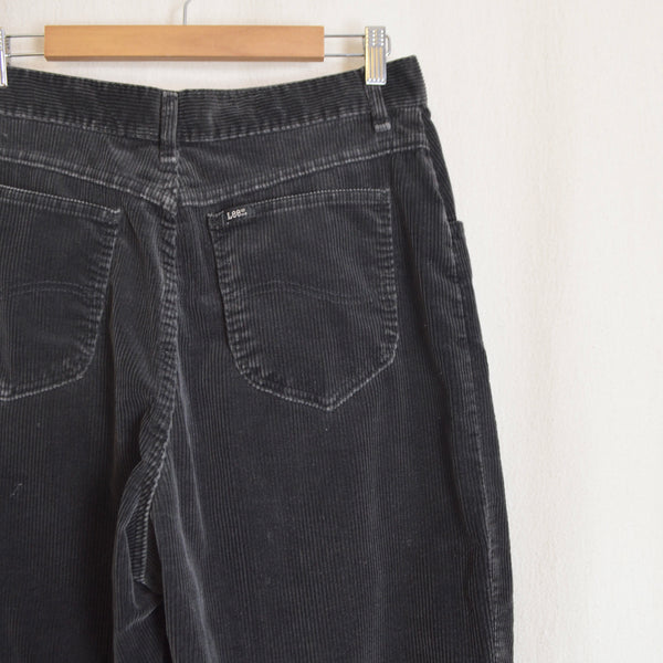 32 x 31 dark charcoal gray high waisted straight leg pleated vintage corduroy pants