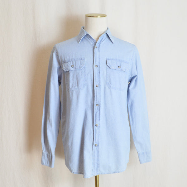 light wash pure cotton button down wranglers shirt