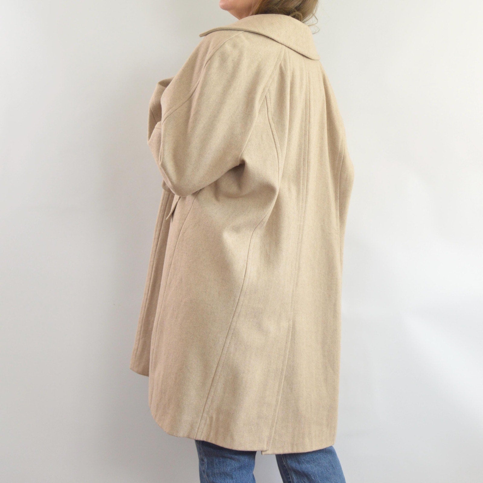 perfect mid length light beige vintage london fog wool overcoat