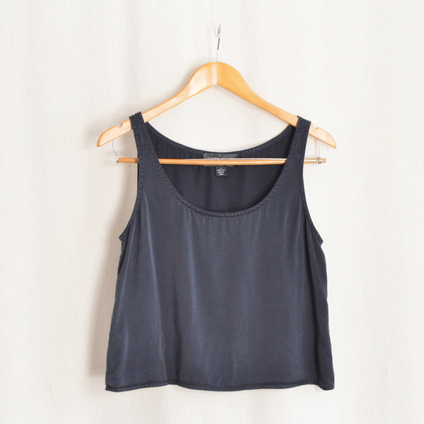 simple vintage black cropped pure silk tank