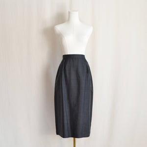 beautiful pure silk black a line skirt size 6