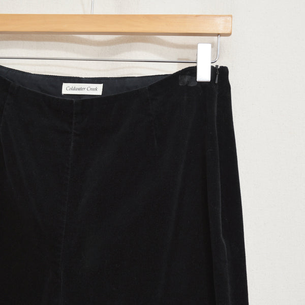29 x 27.5 black cotton velvet high waisted cropped straight leg pants