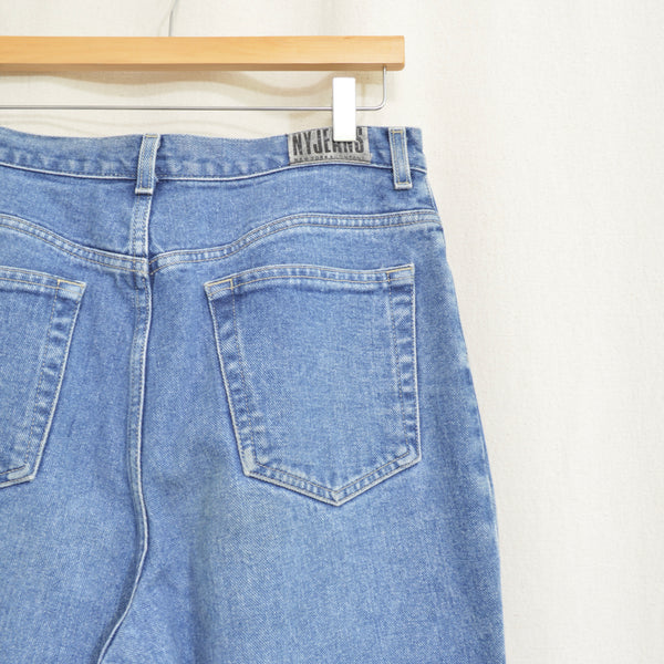 33 x 31.5 high waisted mid wash tapered ny jeans vintage denim