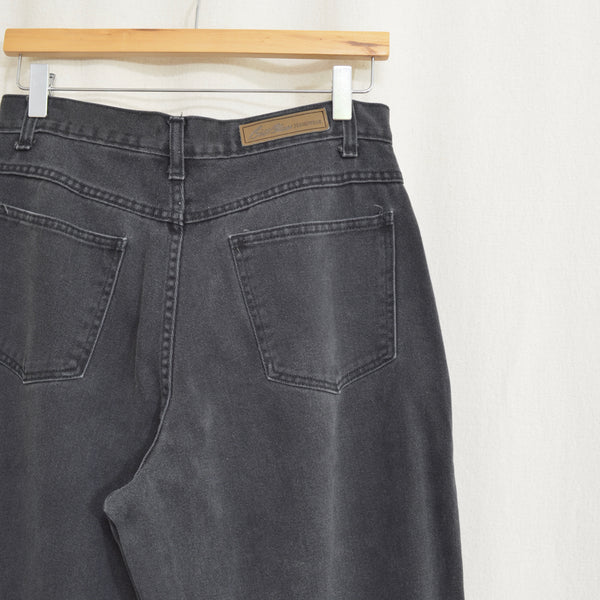 31 x 29 off black bill blass vintage tapered high rise 90s mom jeans