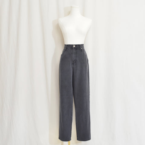 31 x 29 off black bill blass vintage tapered high rise 90s mom jeans
