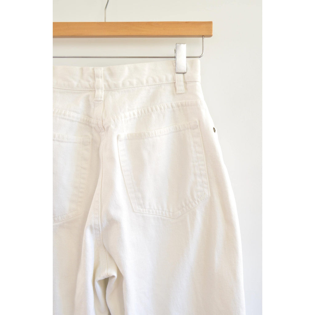 27 x 30 white high waisted tapered liz claiborne denim