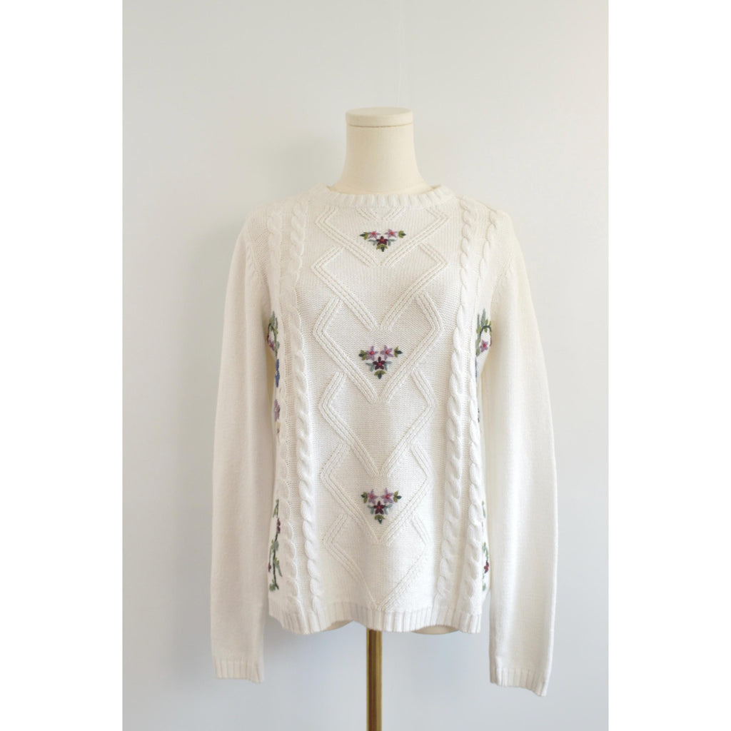 sweet white cropped floral embroidery cable knit crew neck sweater