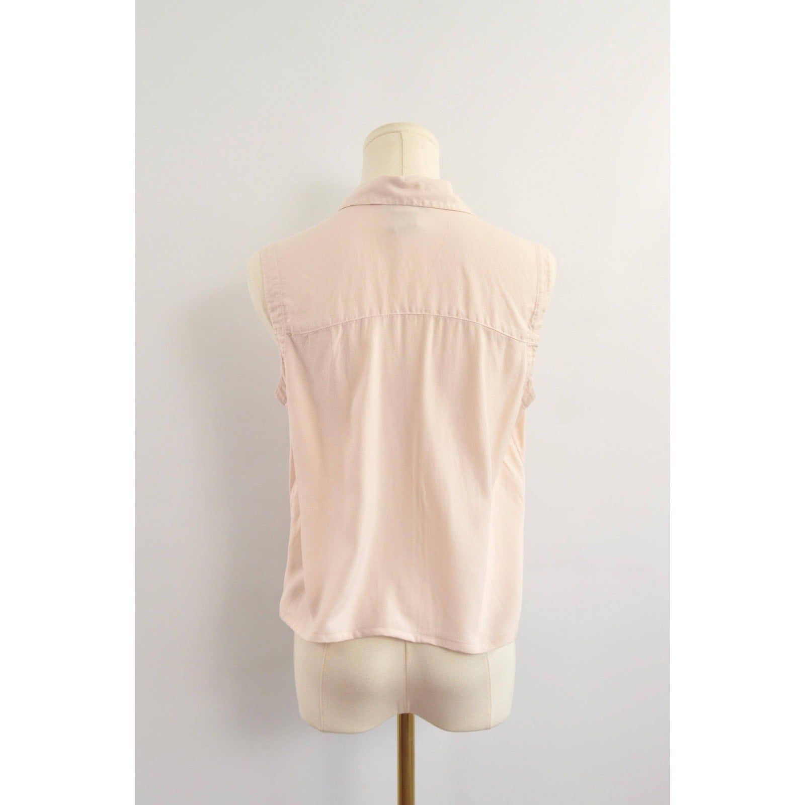 subtle light pink cropped button down 100% silk top