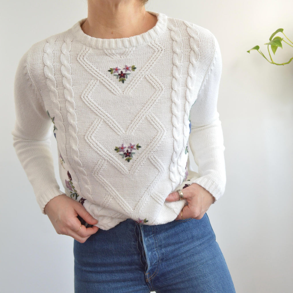 sweet white cropped floral embroidery cable knit crew neck sweater