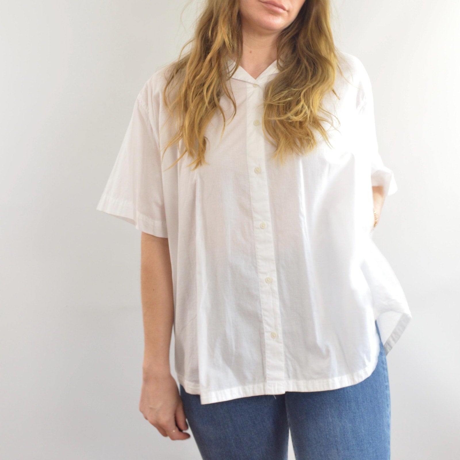 boxy cut 100% cotton white button down top