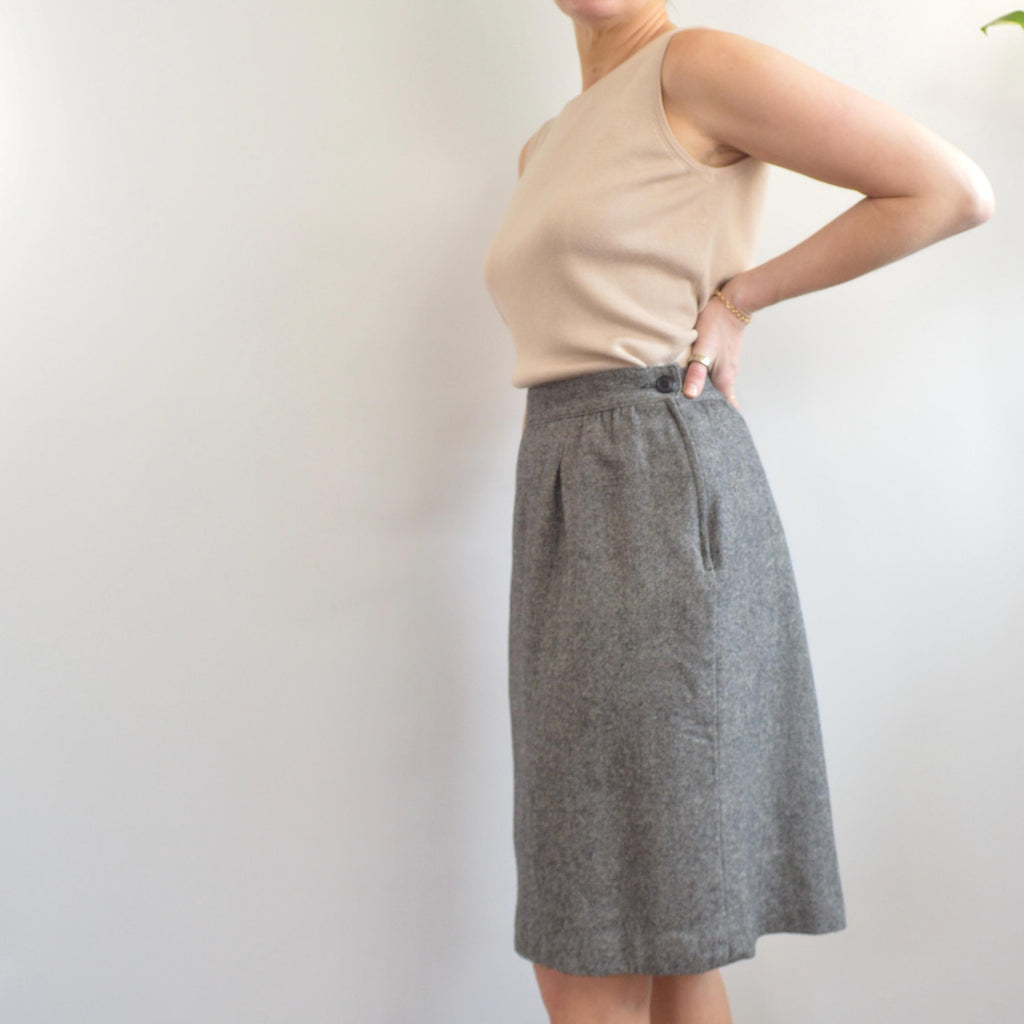 vintage black and white micro stripe pendleton wool skirt size 16